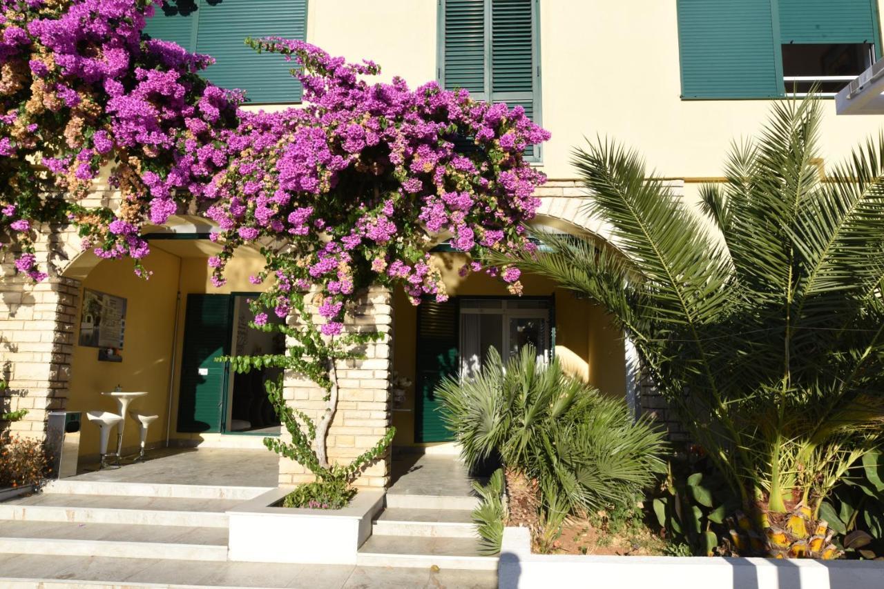 Villa Ani Novalja Exterior foto